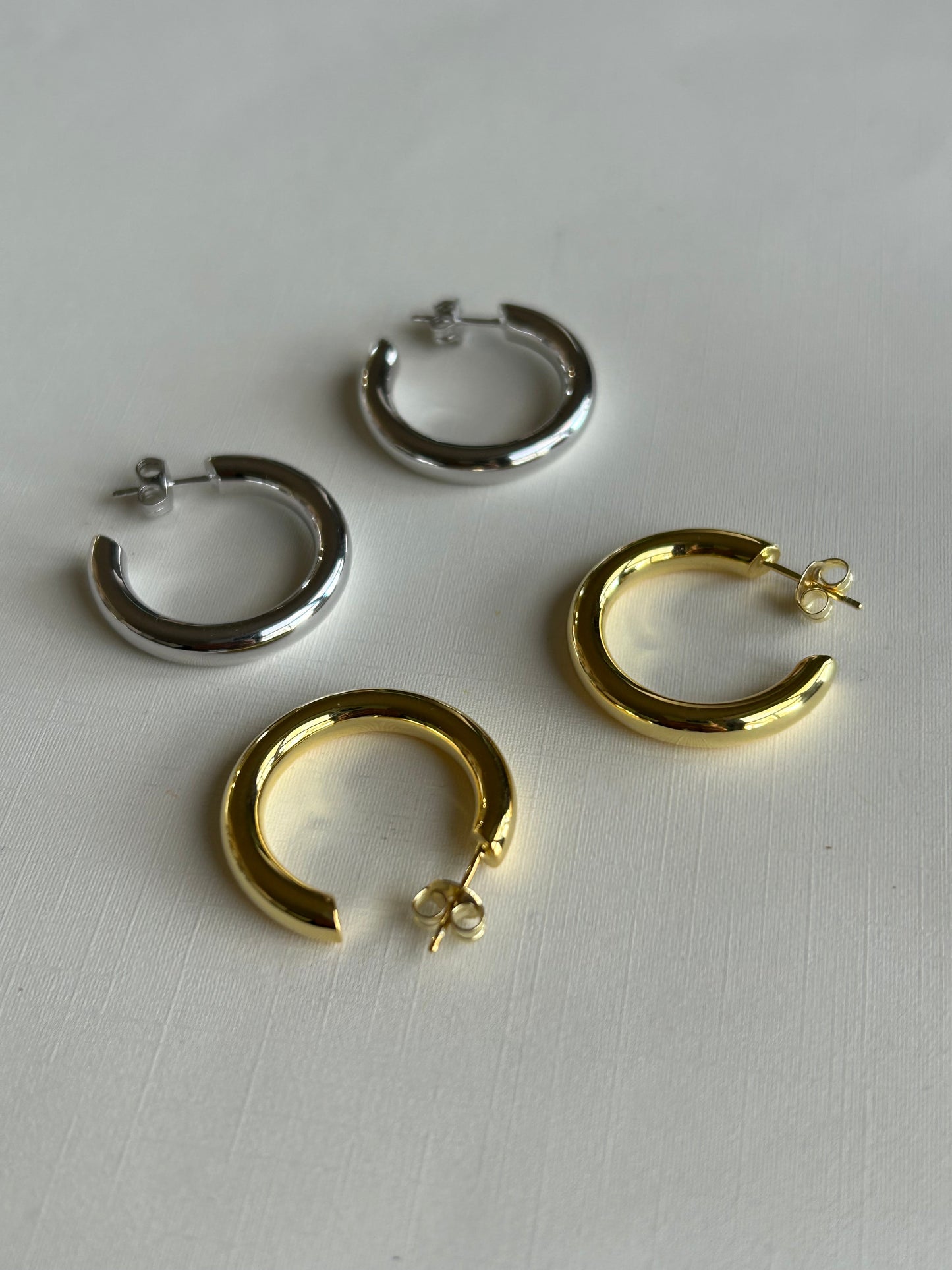 Statement Tube Hoops