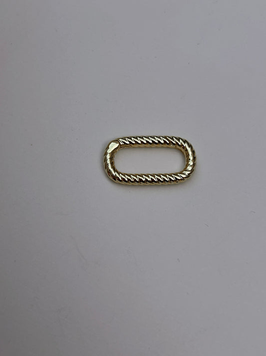 The XL Roped Oval Connector