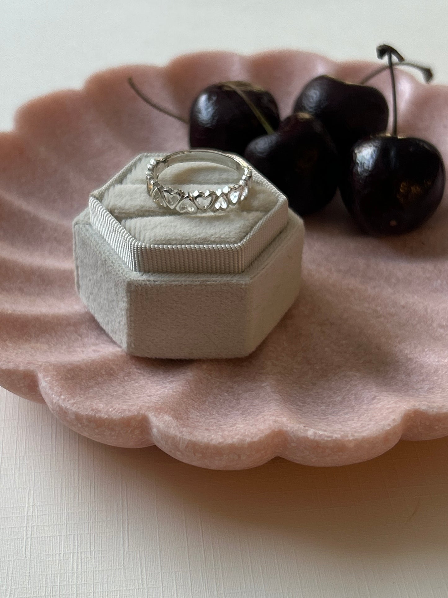 Lover Girl Heart Motif Band Ring