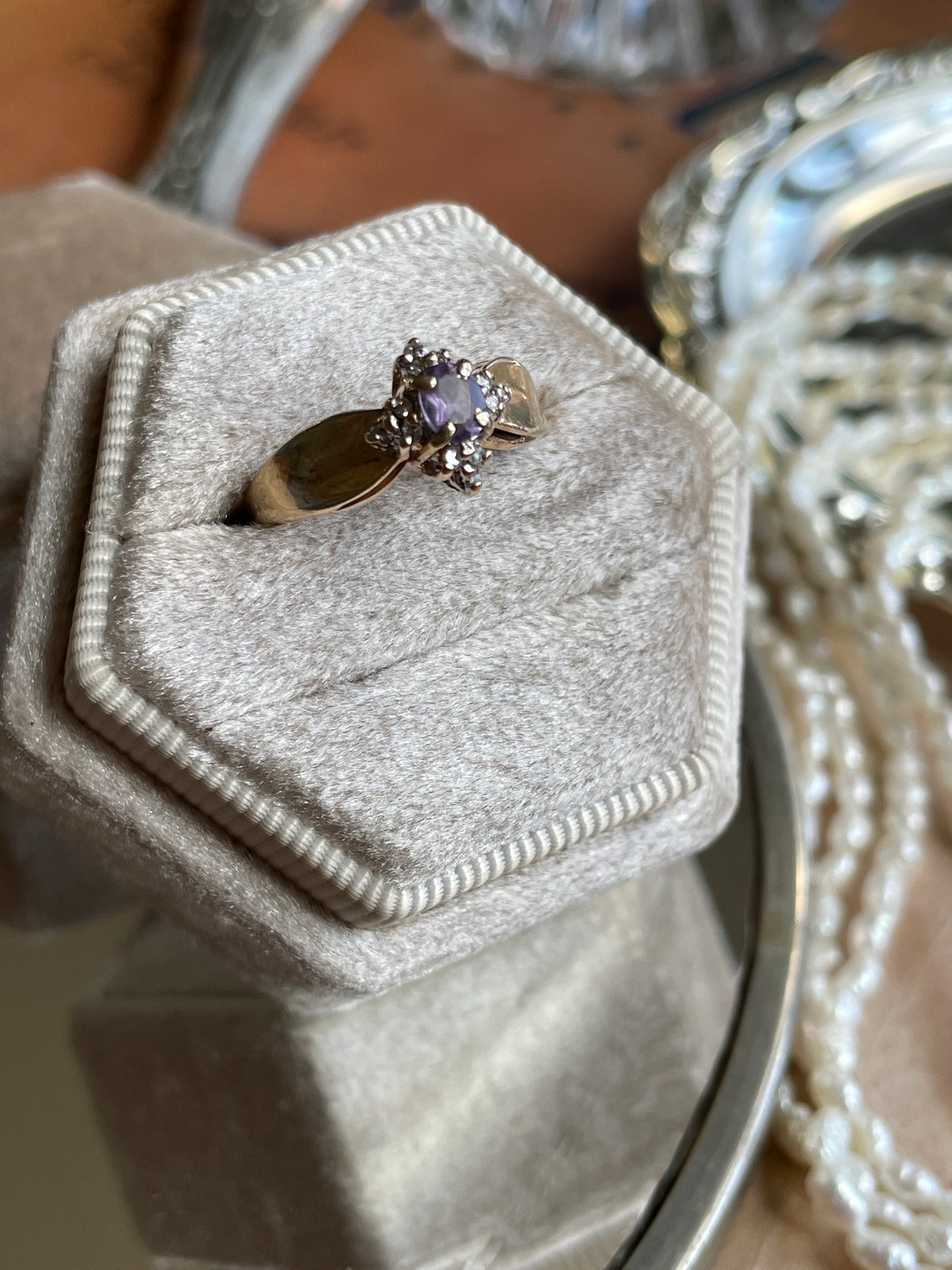 10K Lavender Amethyst with accent stones