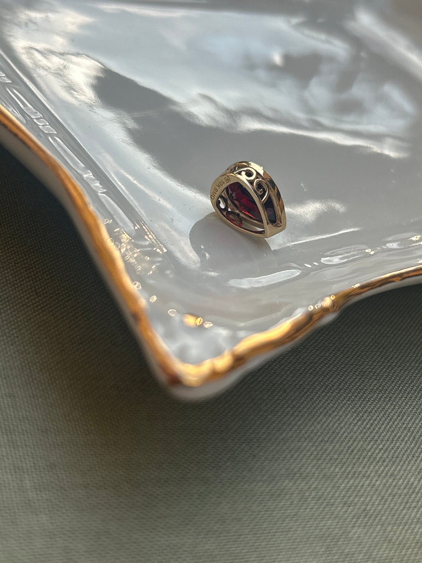 10K Gold Pear Garnet Pendant