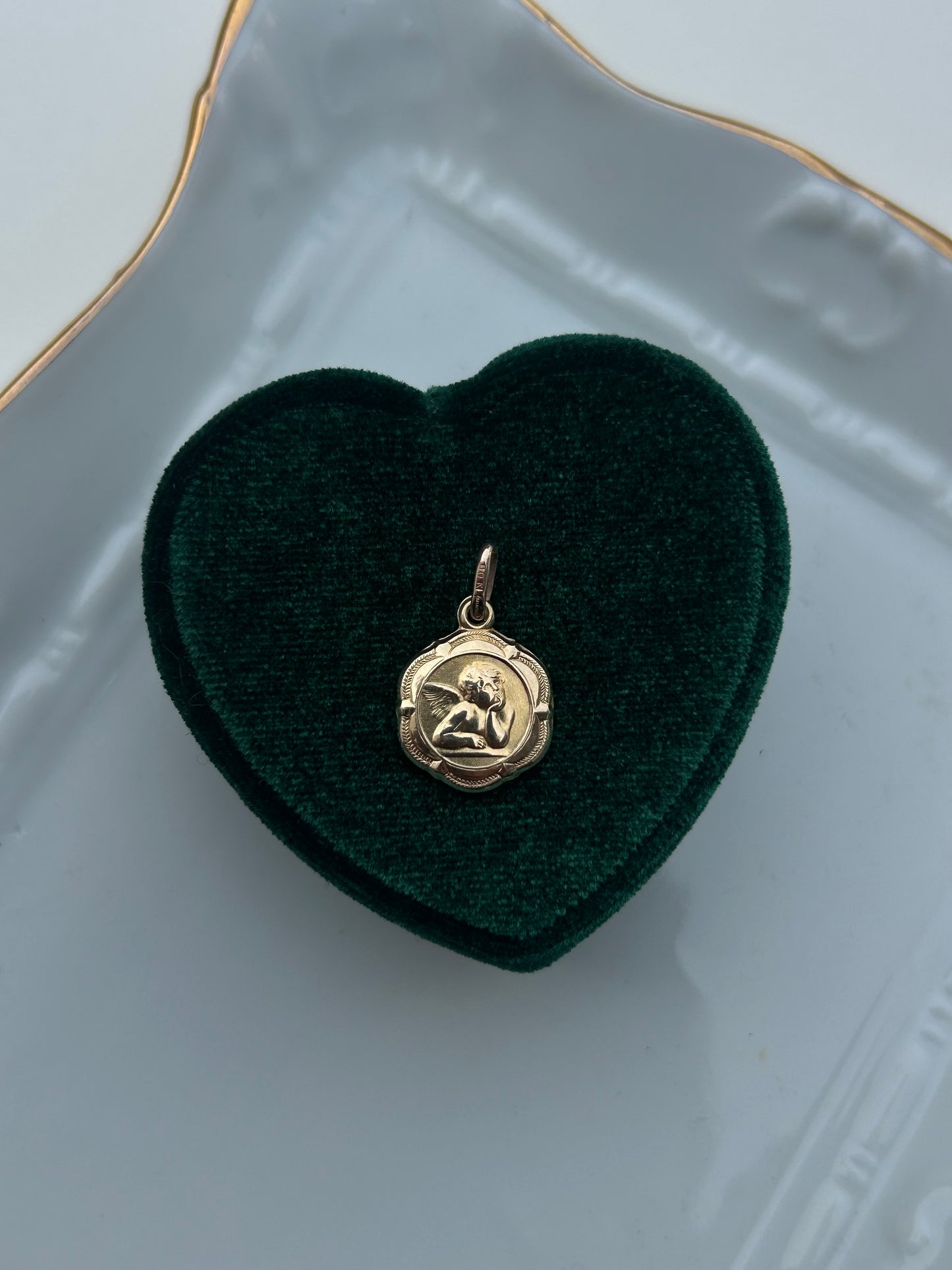 10K Guardian Angel Pendant