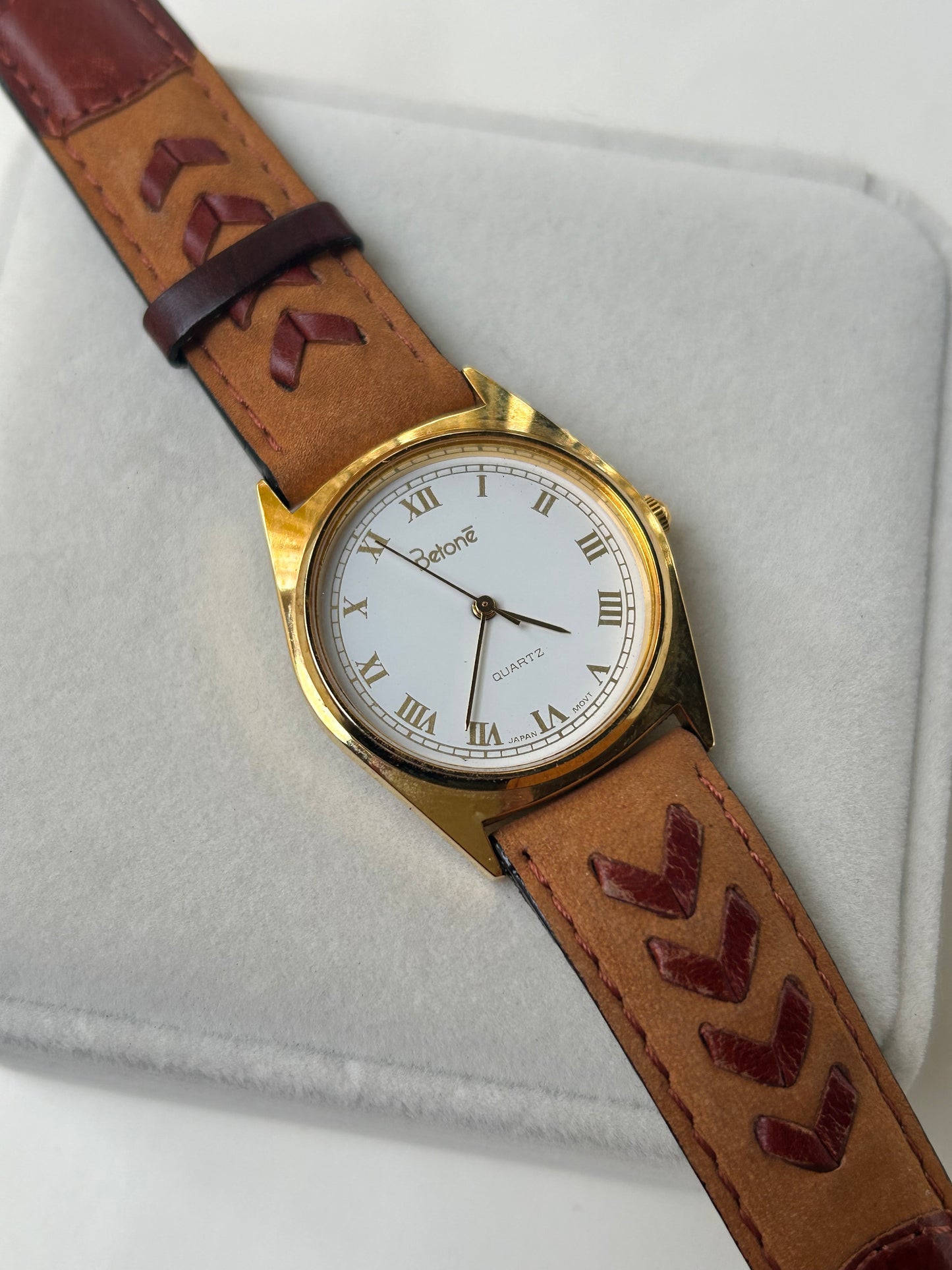 Betoné Sierra Classic Watch