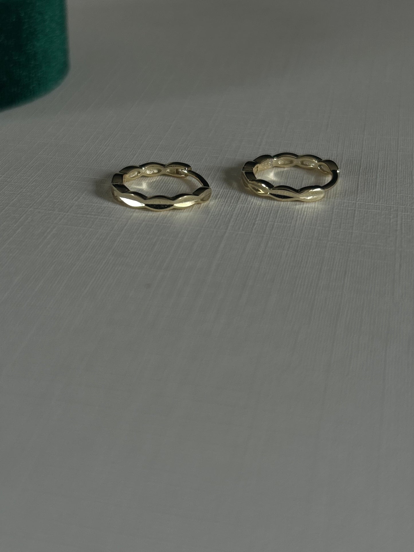 Wavelet Huggies
