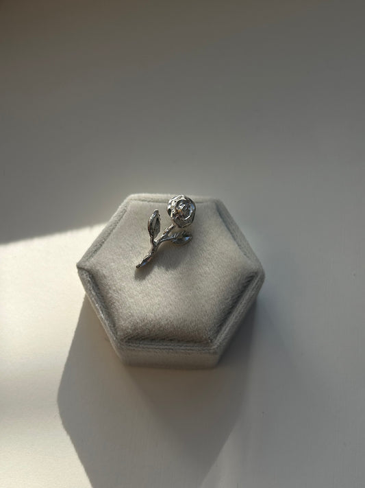 Vintage Style Rose Pendant