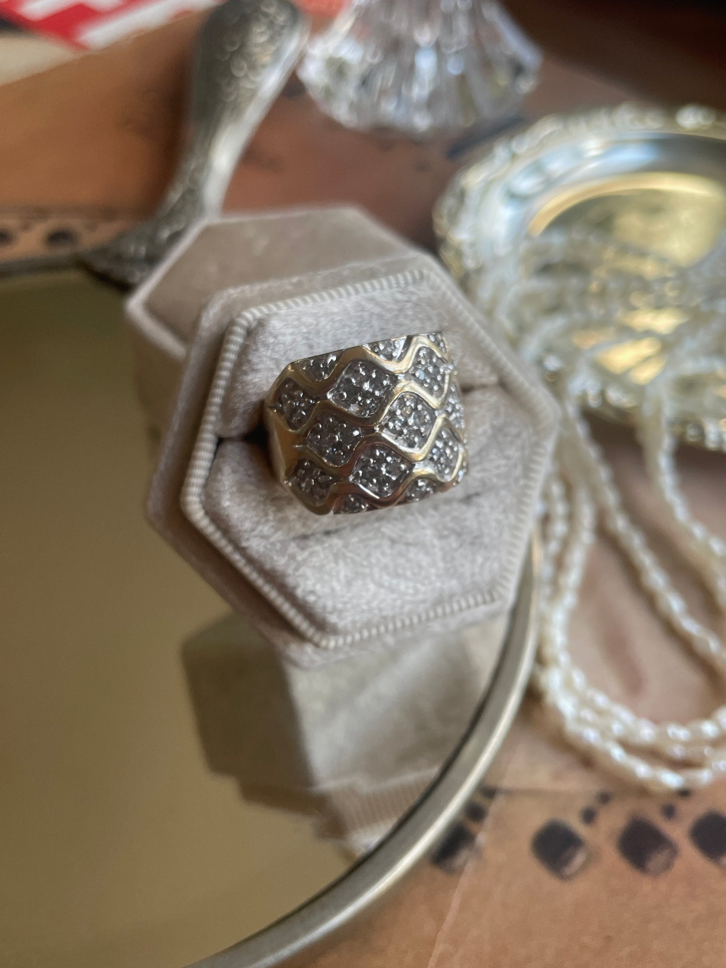 The "Hearst Tower" Ring