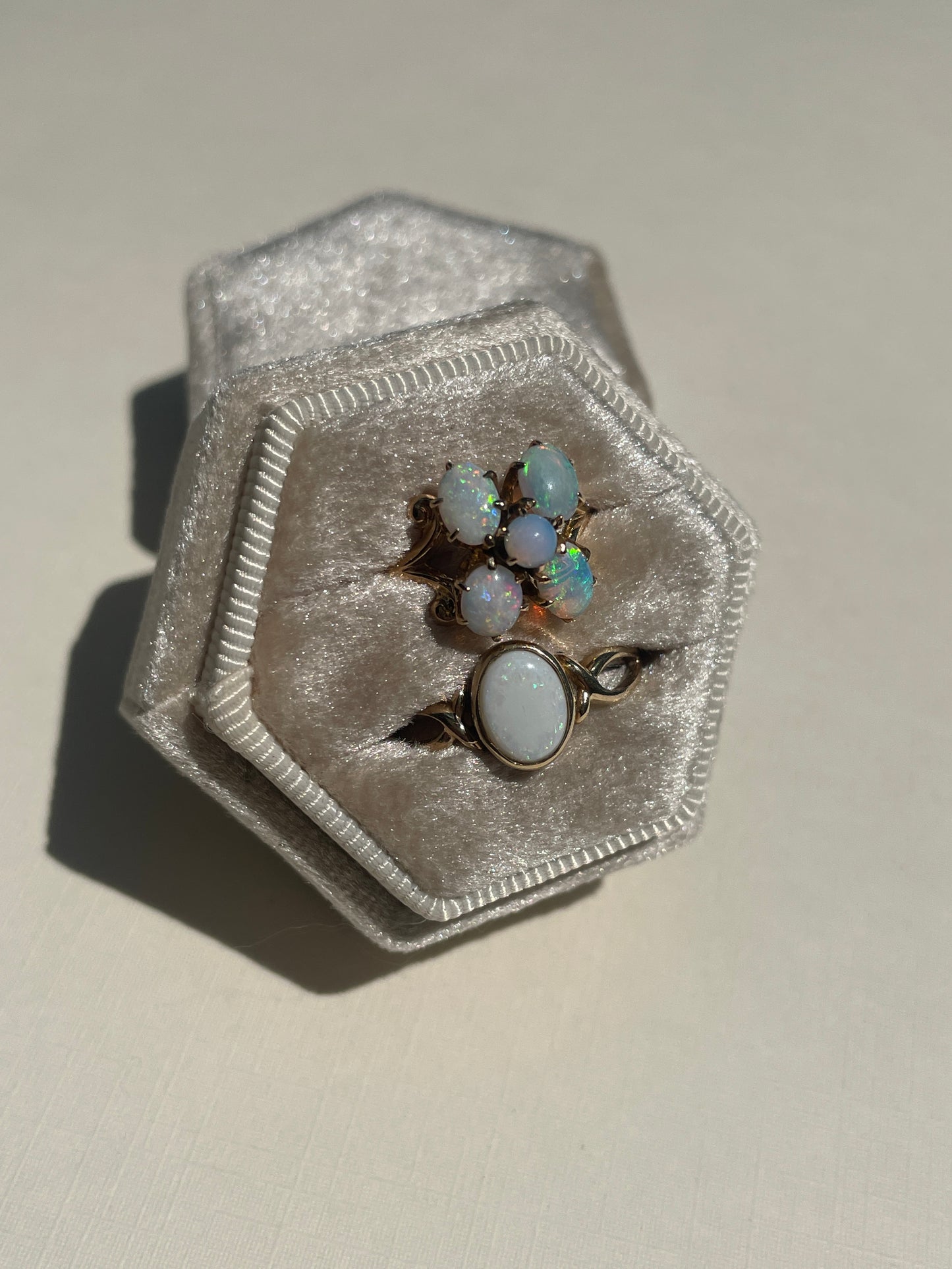 Vintage 9KT White Opal Statement Ring