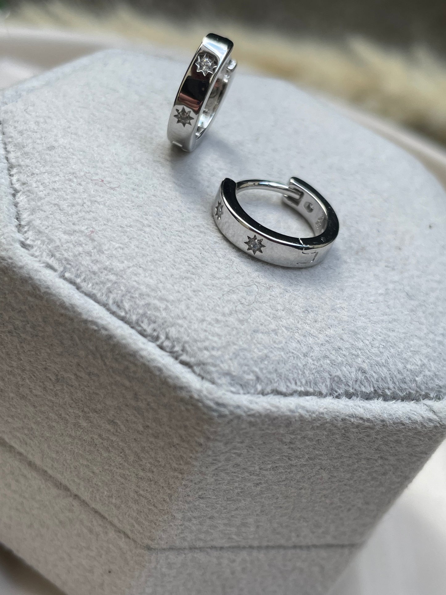 Small Starburst Huggies