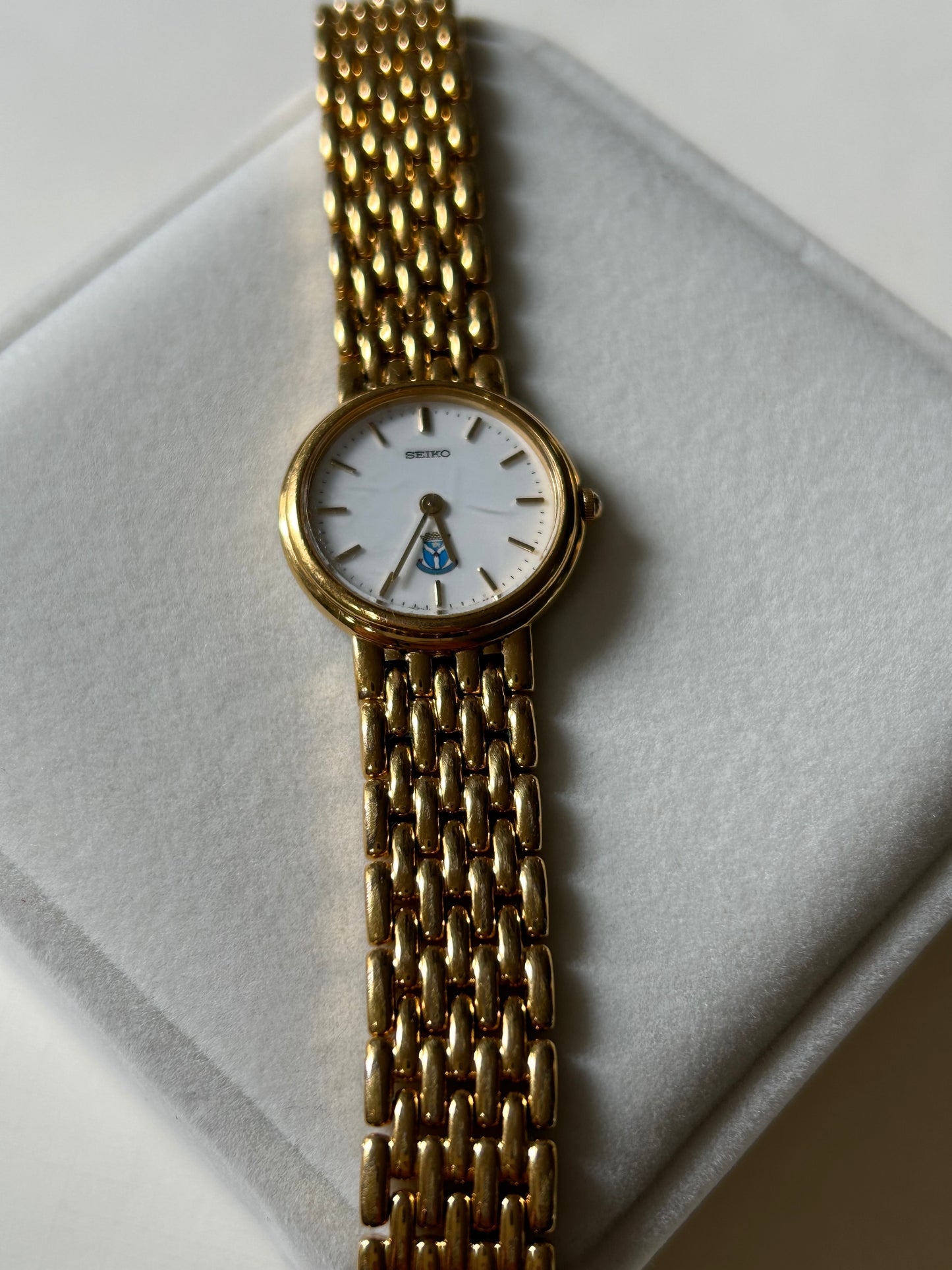 Vintage Gold Toned Seiko Mesh Watch 4392