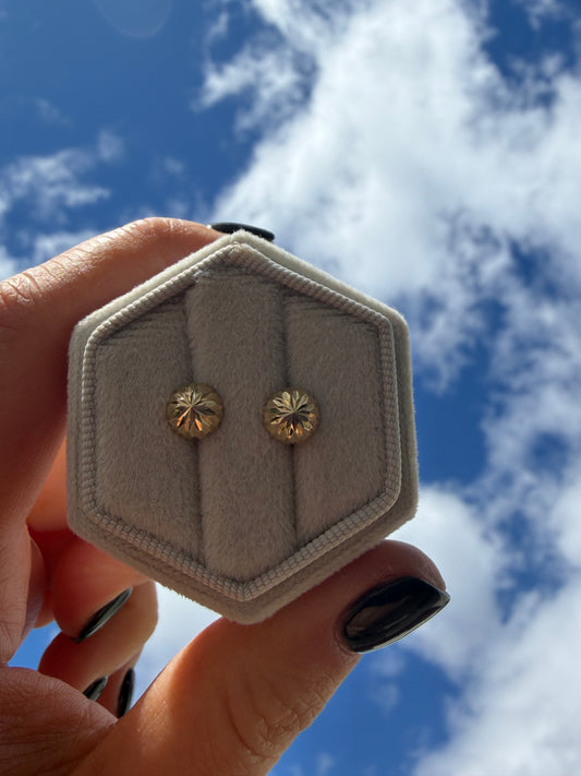 Vintage 14K Diamond Cut Bloom Studs