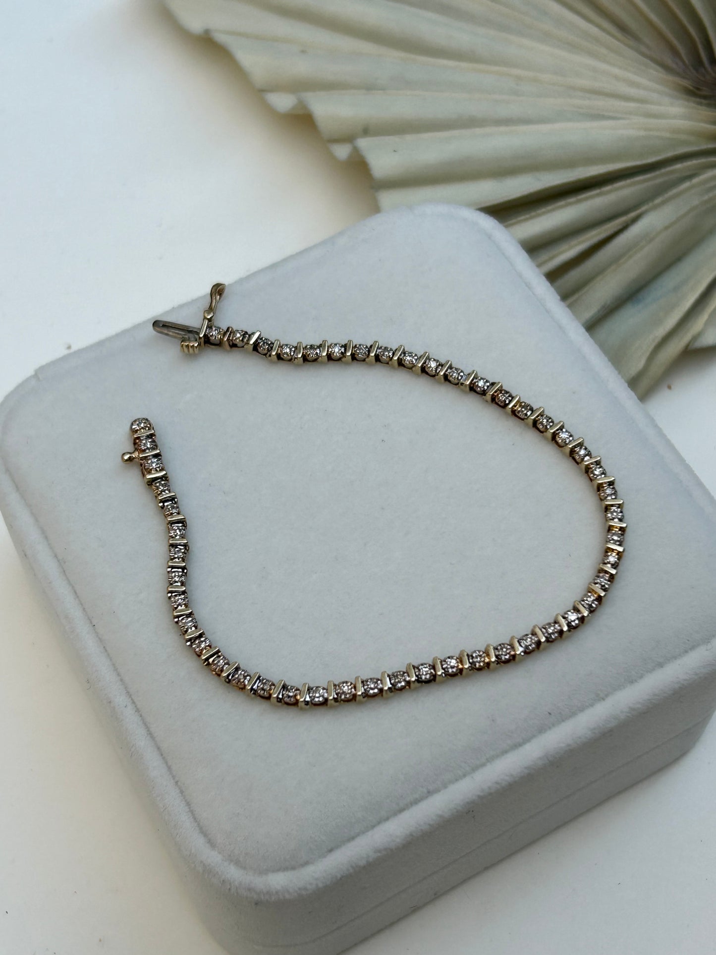 Estate 10K Vintage Tennis Bracelet