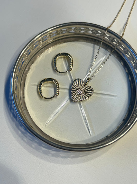 Golden Starburst Heart Necklace