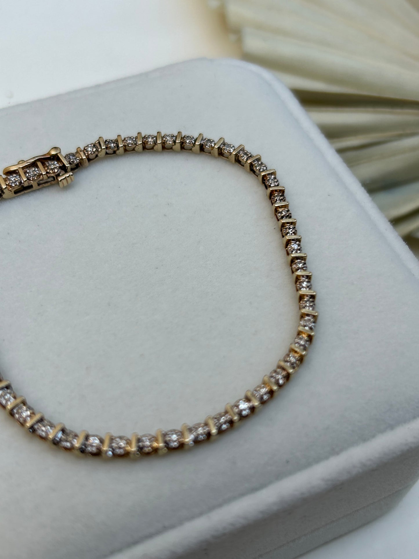 Estate 10K Vintage Tennis Bracelet