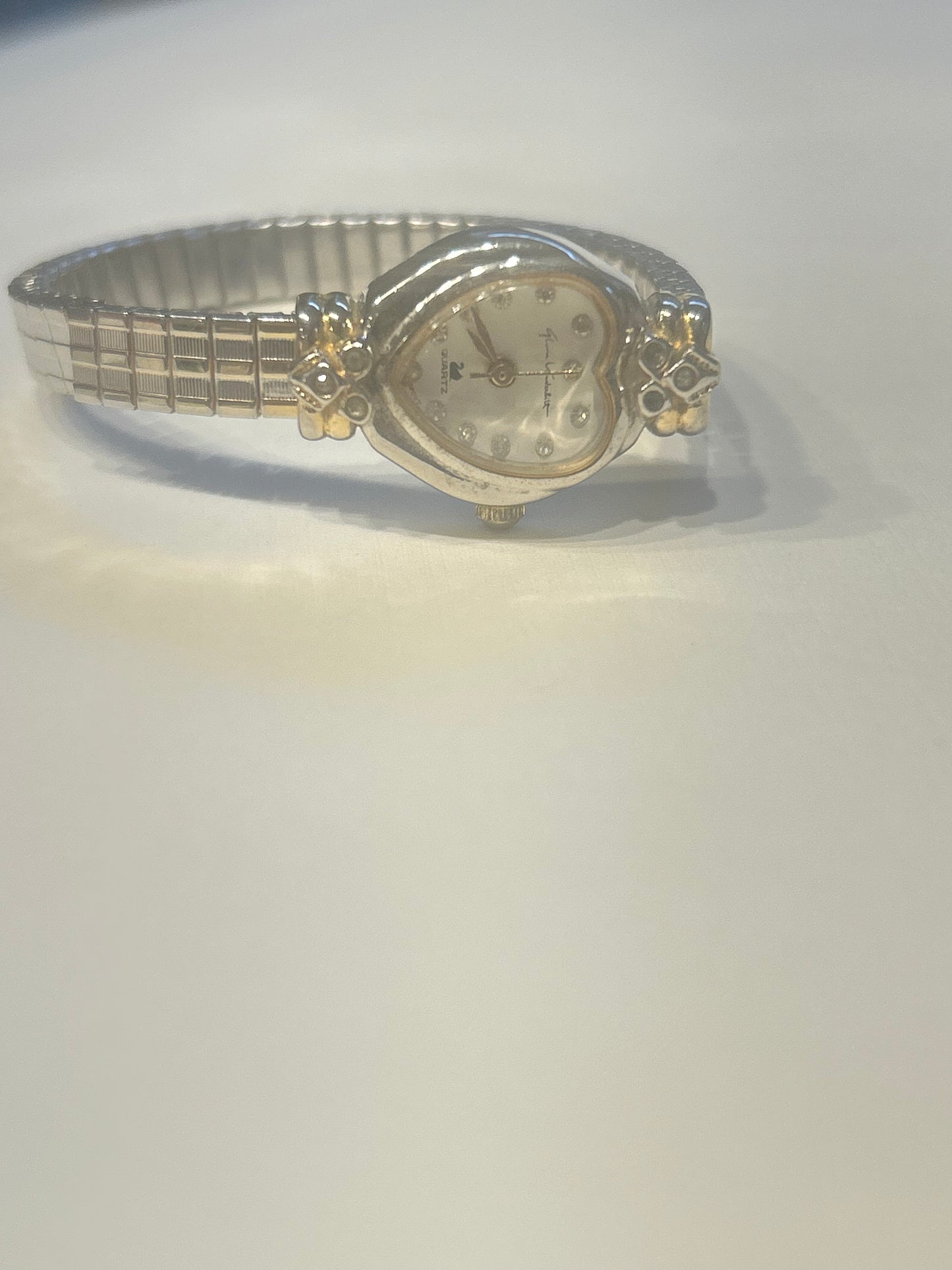 Vintage Gloria Vanderbilt Silver Heart-Dial Quartz Watch