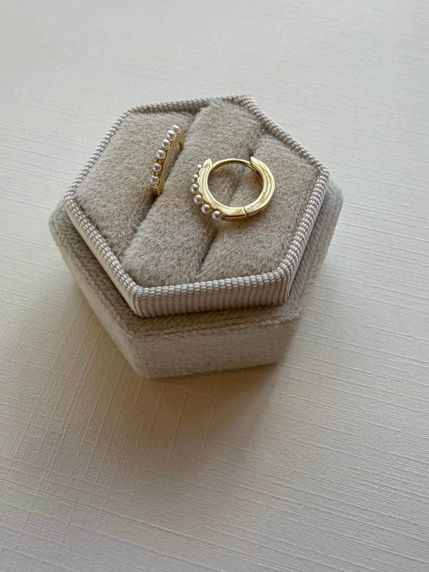 Minimalist Eternity Pearl Huggies