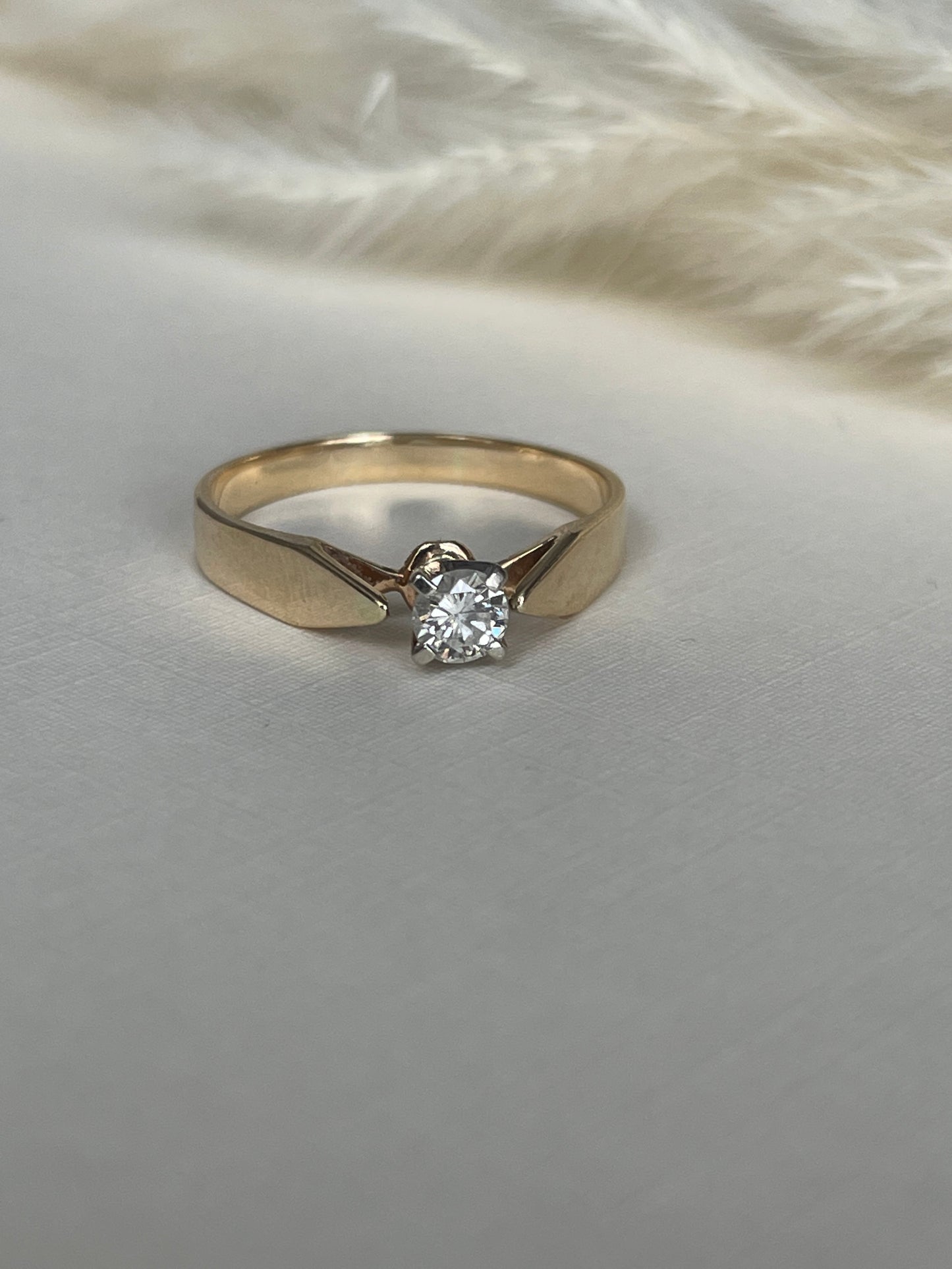14K Solitaire Diamond Ring