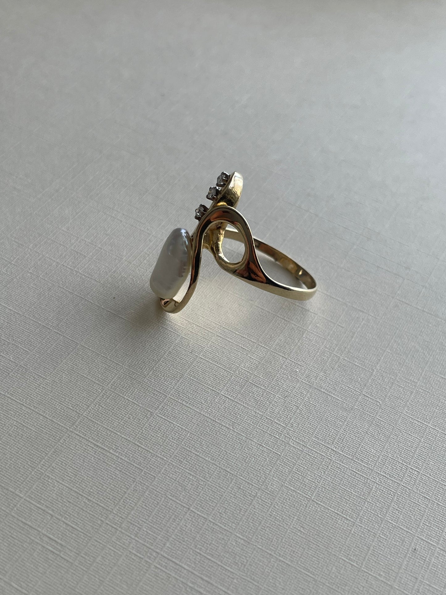 14K Pearl + Diamond Swirl Ring