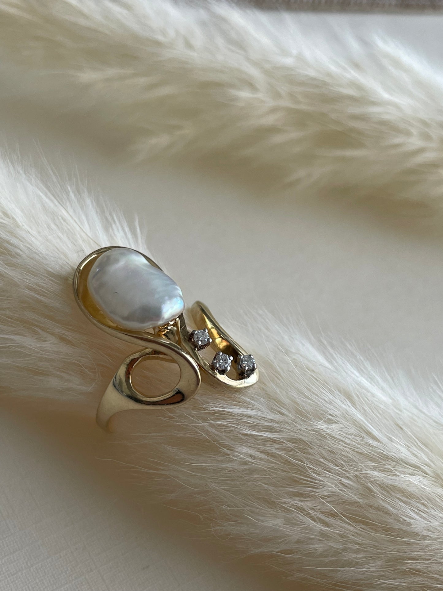 14K Pearl + Diamond Swirl Ring